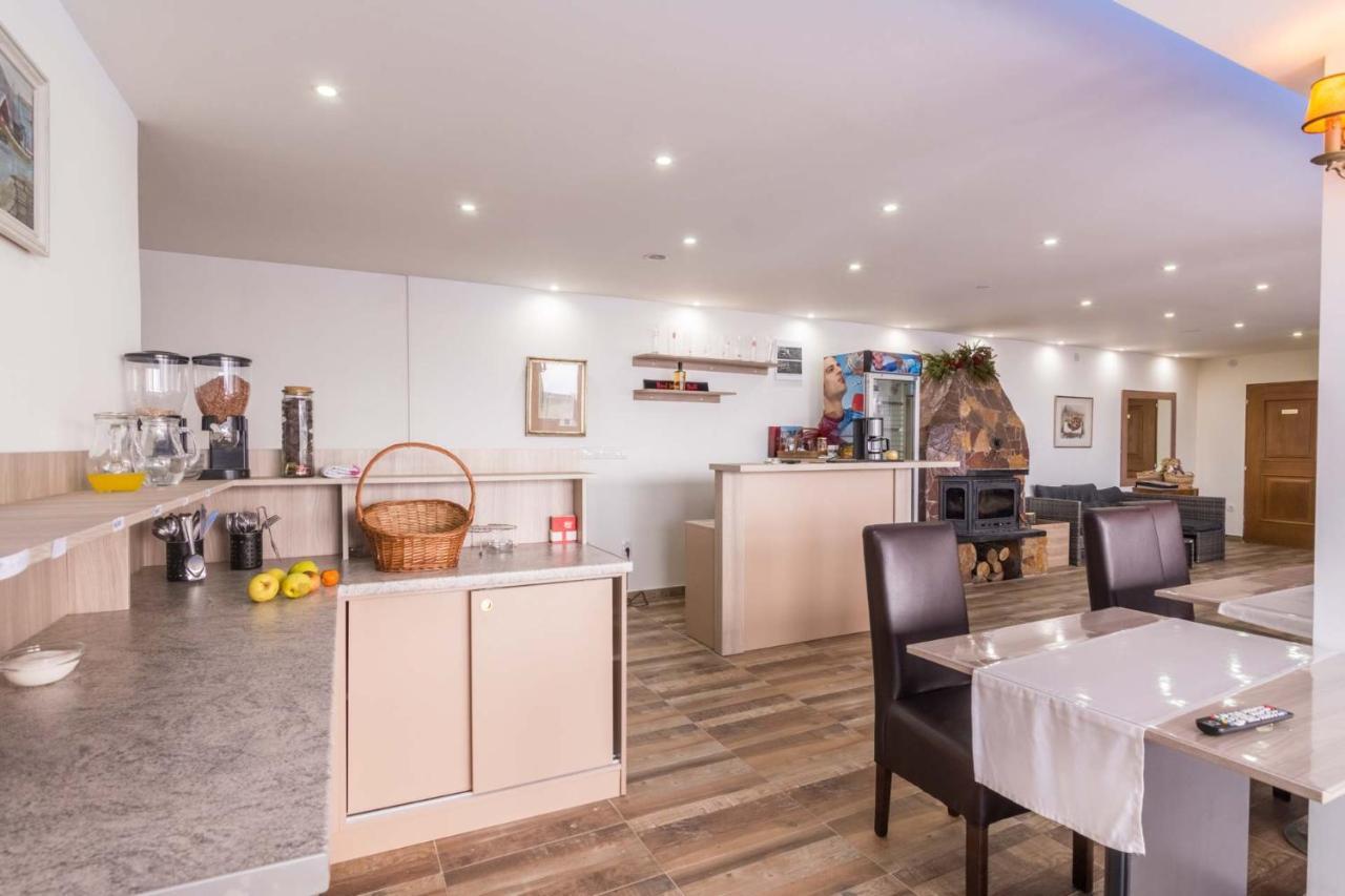 Vila Mozart - Apartments & Studios Κοπαόνικ Εξωτερικό φωτογραφία
