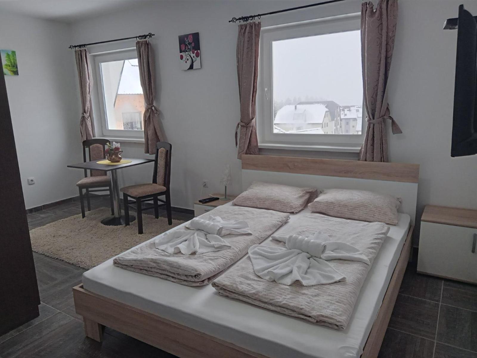 Vila Mozart - Apartments & Studios Κοπαόνικ Εξωτερικό φωτογραφία