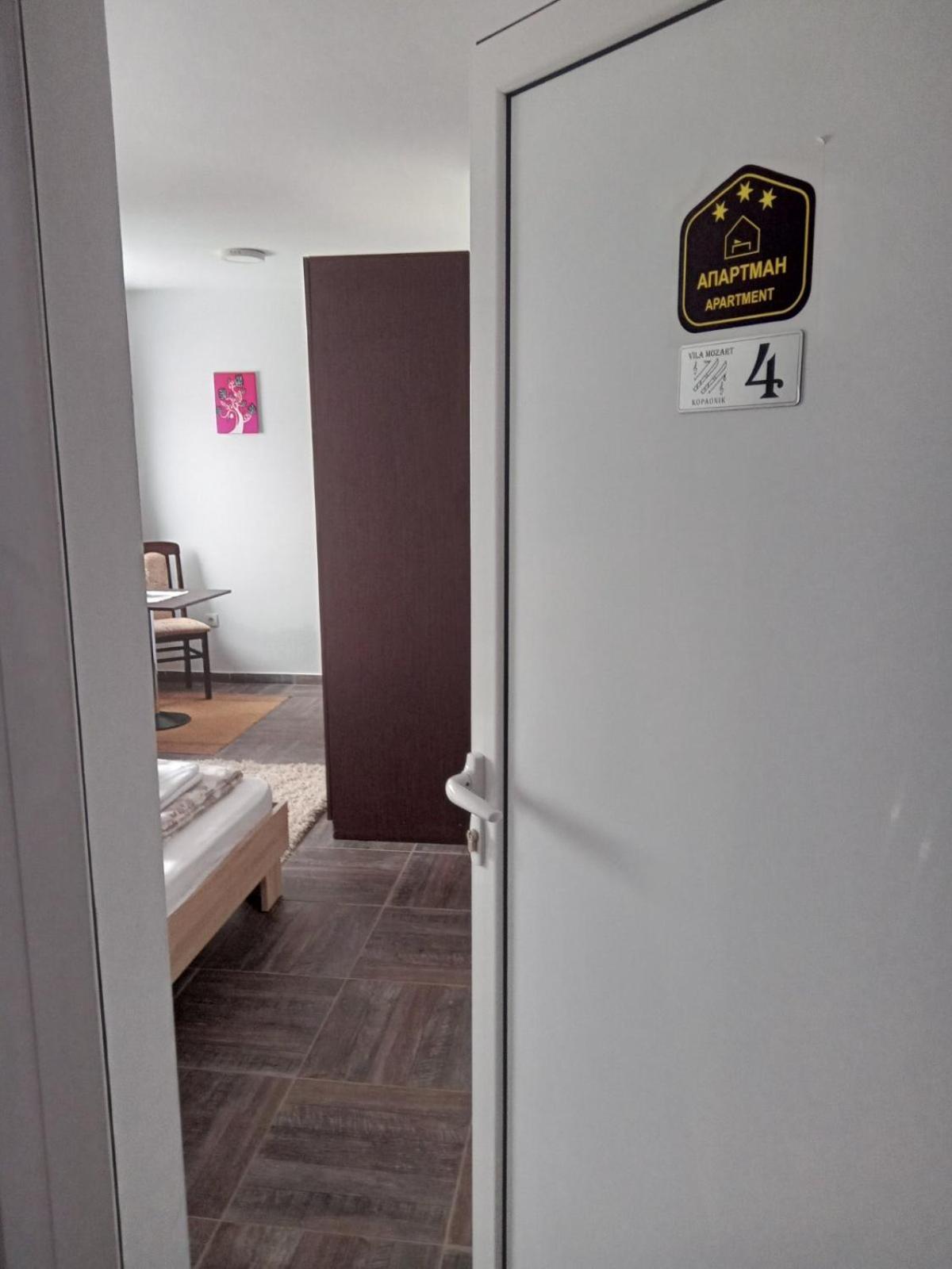 Vila Mozart - Apartments & Studios Κοπαόνικ Εξωτερικό φωτογραφία