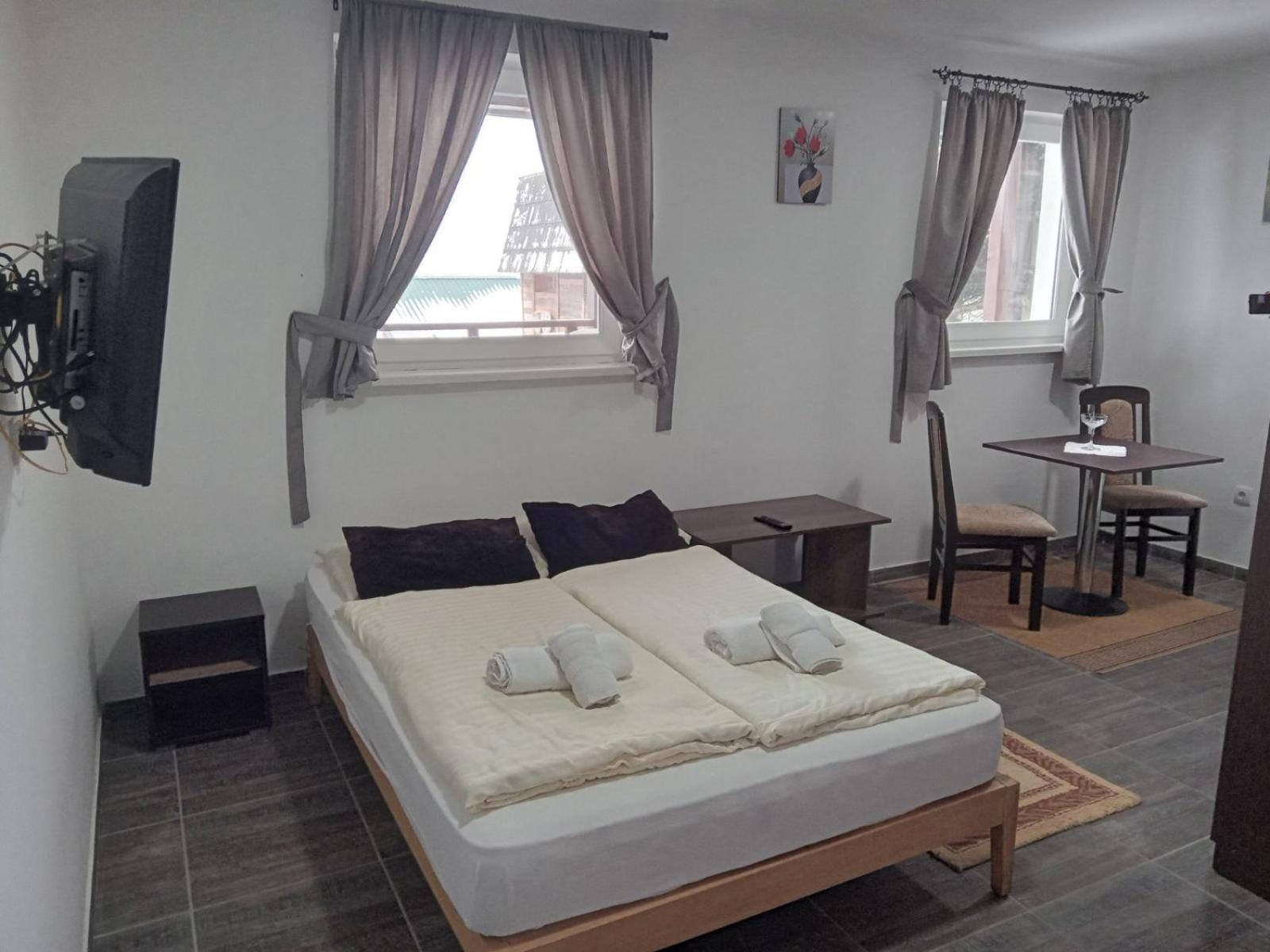 Vila Mozart - Apartments & Studios Κοπαόνικ Εξωτερικό φωτογραφία
