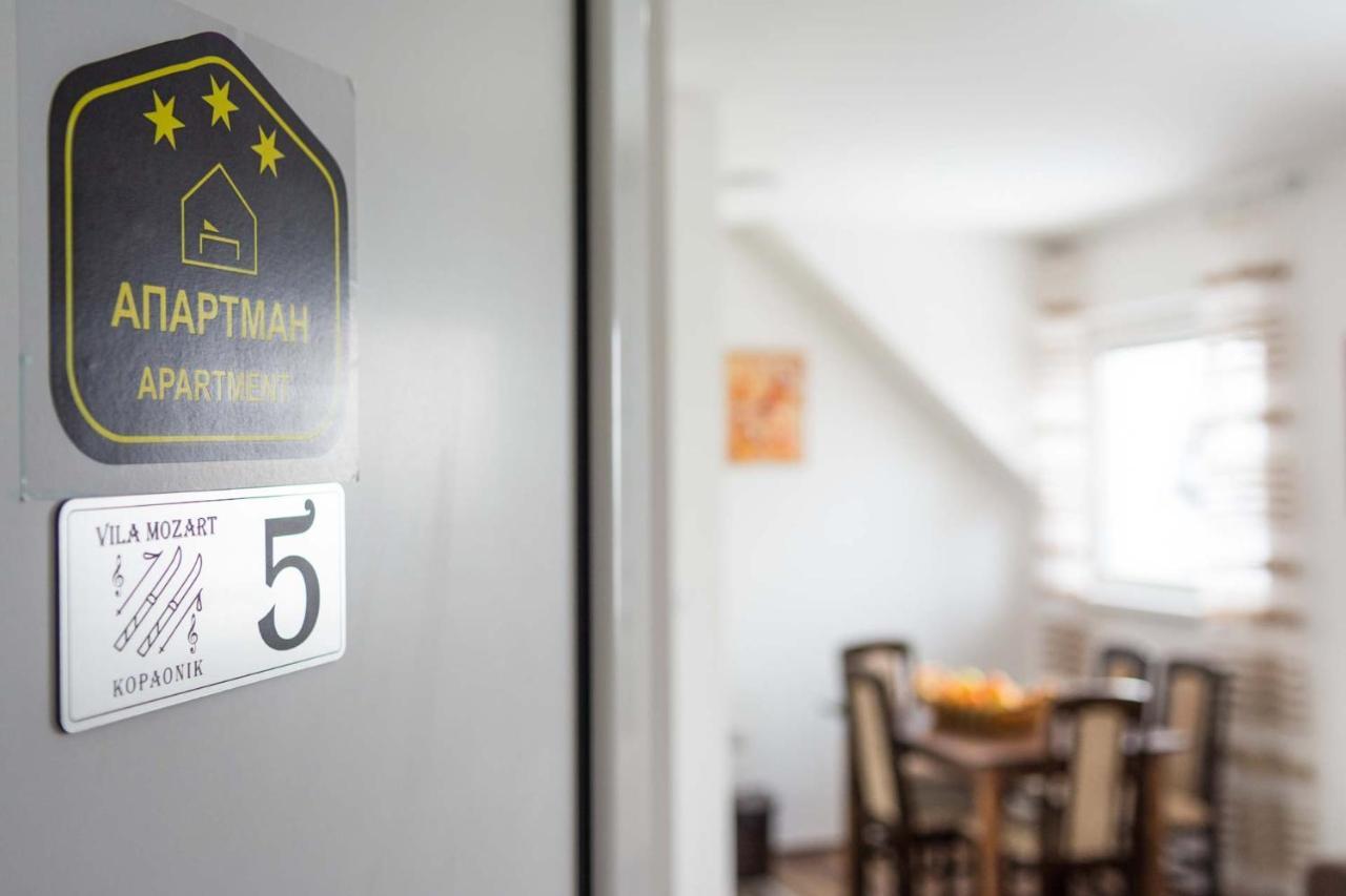 Vila Mozart - Apartments & Studios Κοπαόνικ Εξωτερικό φωτογραφία